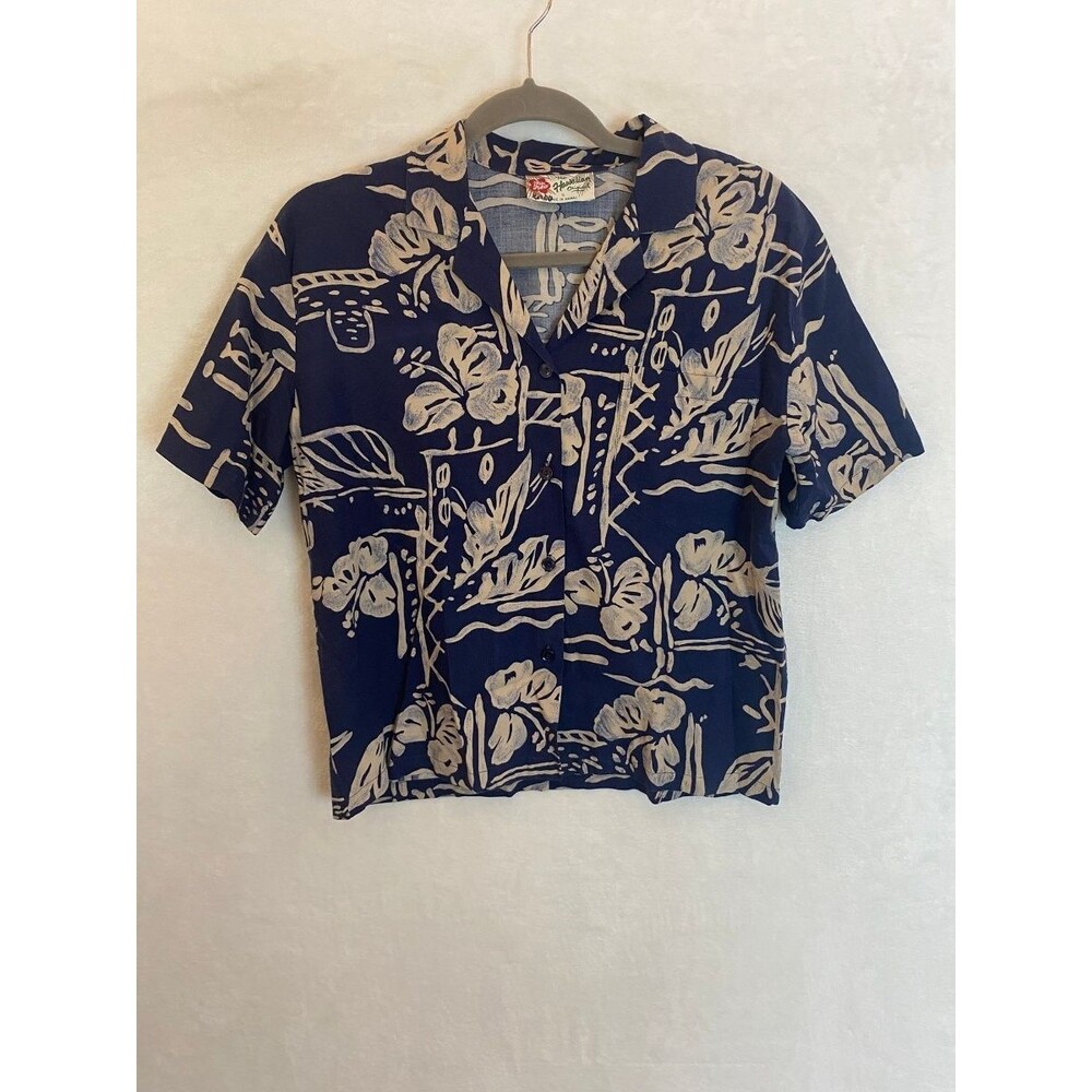Hilo Hattie Women's S Navy Floral Batik Short Sleeve Button-Up Blouse Top Beachy